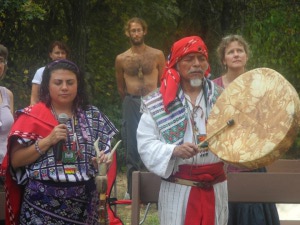 Tata Pedro Cruz - srdce Atitlanu a šamanka Nan Shumantla Fenix Giron - Shuni 